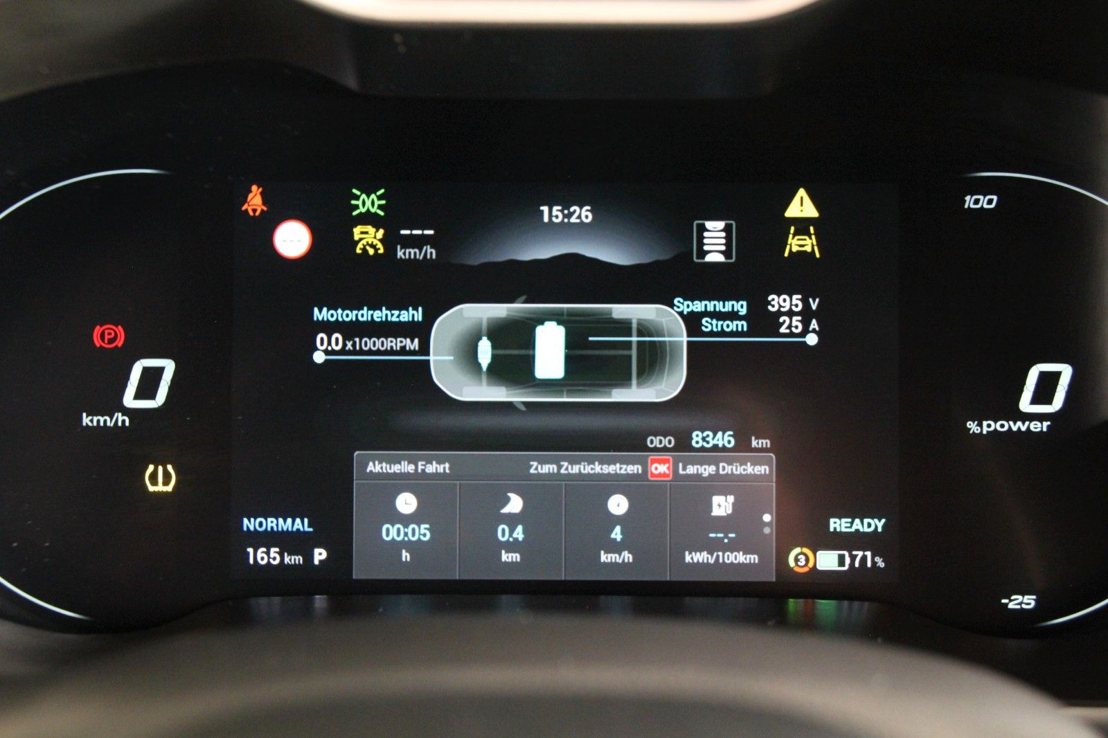 Fahrzeugabbildung MG ZS EV Luxury Standard