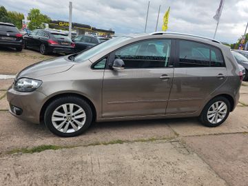 Volkswagen Golf - 2