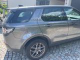 Land Rover Discovery Sport TD4 132kW Automatik 4WD SE SE - Land Rover Discovery Sport von privat