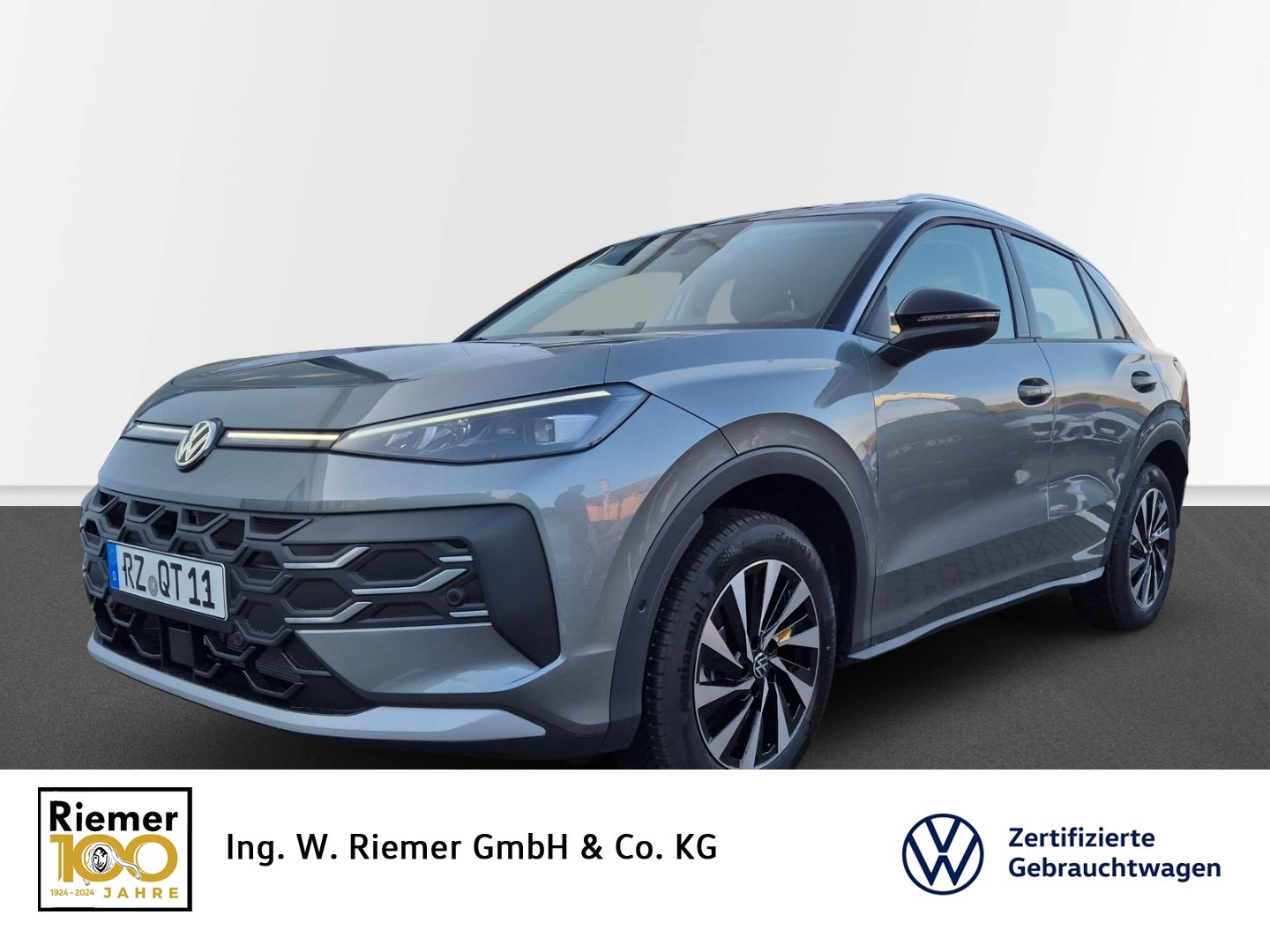Volkswagen T-Roc Style 1.5 eTSI DSG AHK Navi DAB Allwetter foto 1