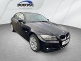 BMW 318 i Limousine  VERKAUF NUR AN GEWERBETREIBENDE - BMW 318 aus 2011: 318i