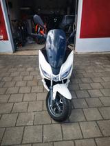 Aprilia SXR 50 - APRILIA SXR 50