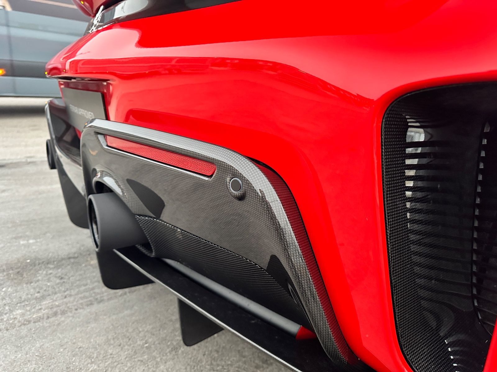 Fahrzeugabbildung Ferrari 488 Pista*Dt Auto*Voll Carbon*4 Punkt*Bügel