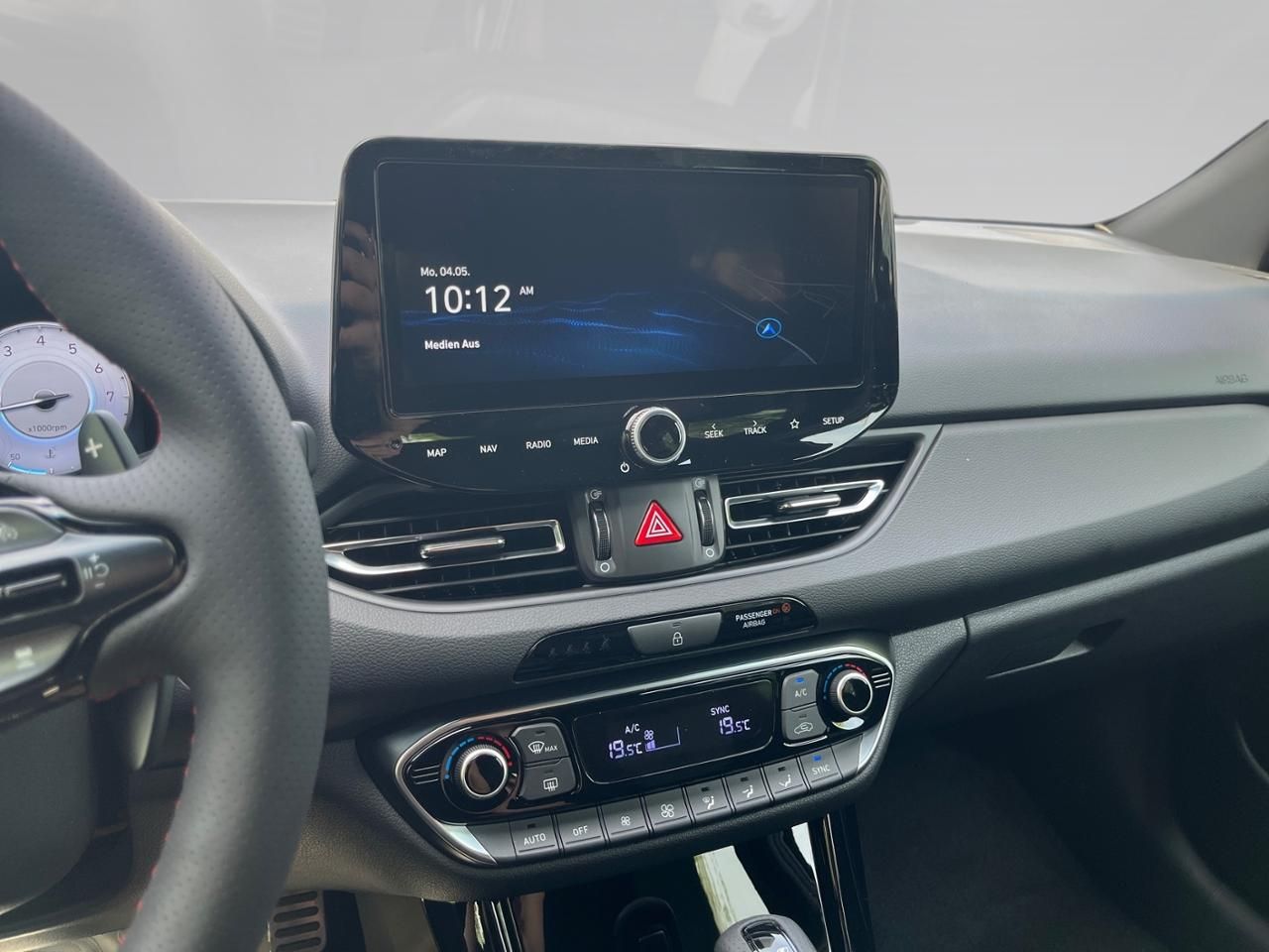 Fahrzeugabbildung Hyundai i30 N-LINE X *KLIMAA*CARPLAY*BT*SHZ*LHZ*NAVI*
