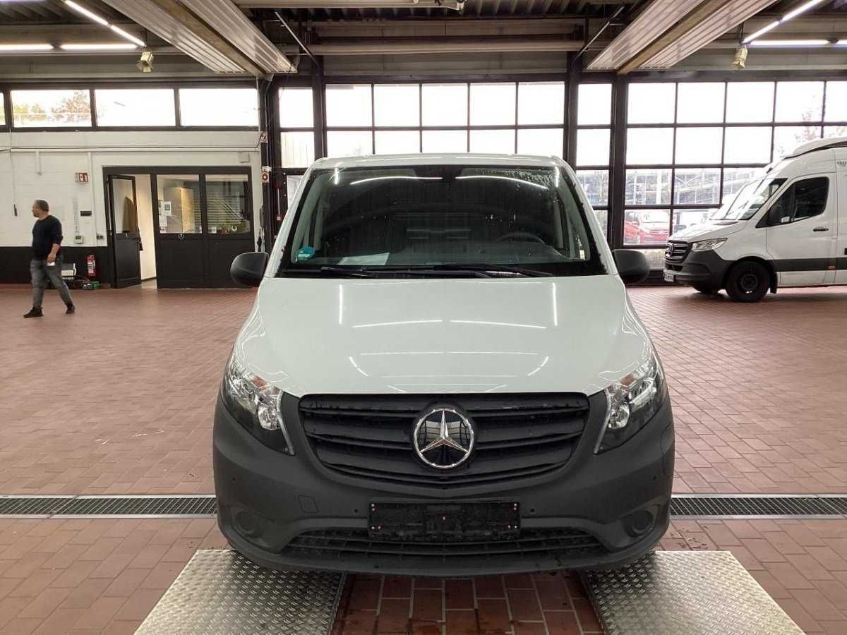Fahrzeugabbildung Mercedes-Benz eVito 112 Klima Kamera Audio30 Heckklappe