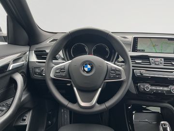 BMW X2 - 8