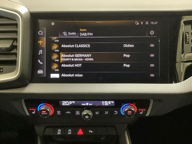 A1 allstreet 30 TFSI S tronic,Kamera,LED,CarPlay