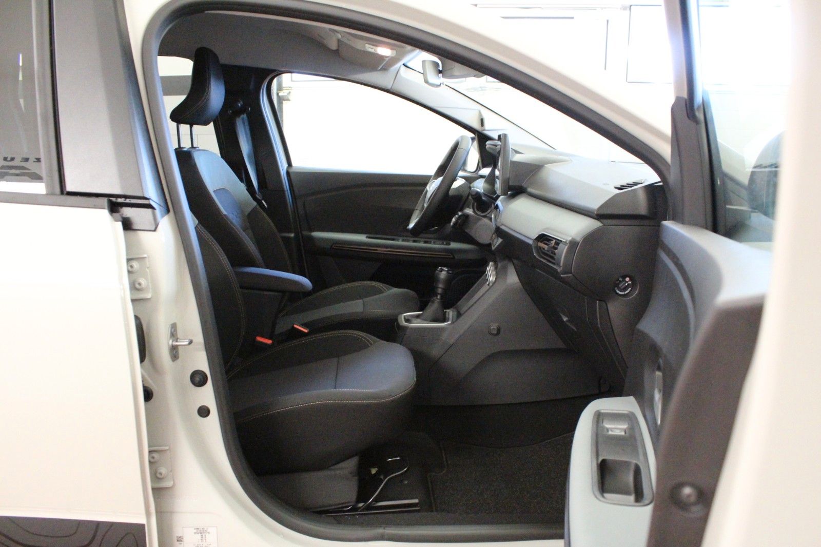 Fahrzeugabbildung Dacia Jogger TCe 110 Extreme 7-Sitzer  MY26 *Winterp.*