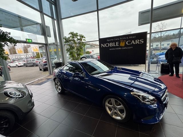 Fahrzeugabbildung Mercedes-Benz SLC 200 9G-Tronic AirScarf KLIMA LED NAVI ALU