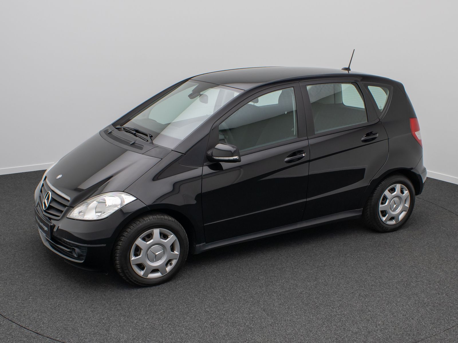 Fahrzeugabbildung Mercedes-Benz A A 180 CDI Berganfahr Sitzheizung RegenSensor