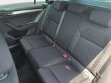 Skoda Superb Combi 1.4 TSI iV Ambition LED Navi DSG - Skoda Superb mit Hybrid-Antrieb: Blau, Sitzheizung