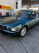 BMW 740i Auto 740i - BMW 740 aus 1995: 740i