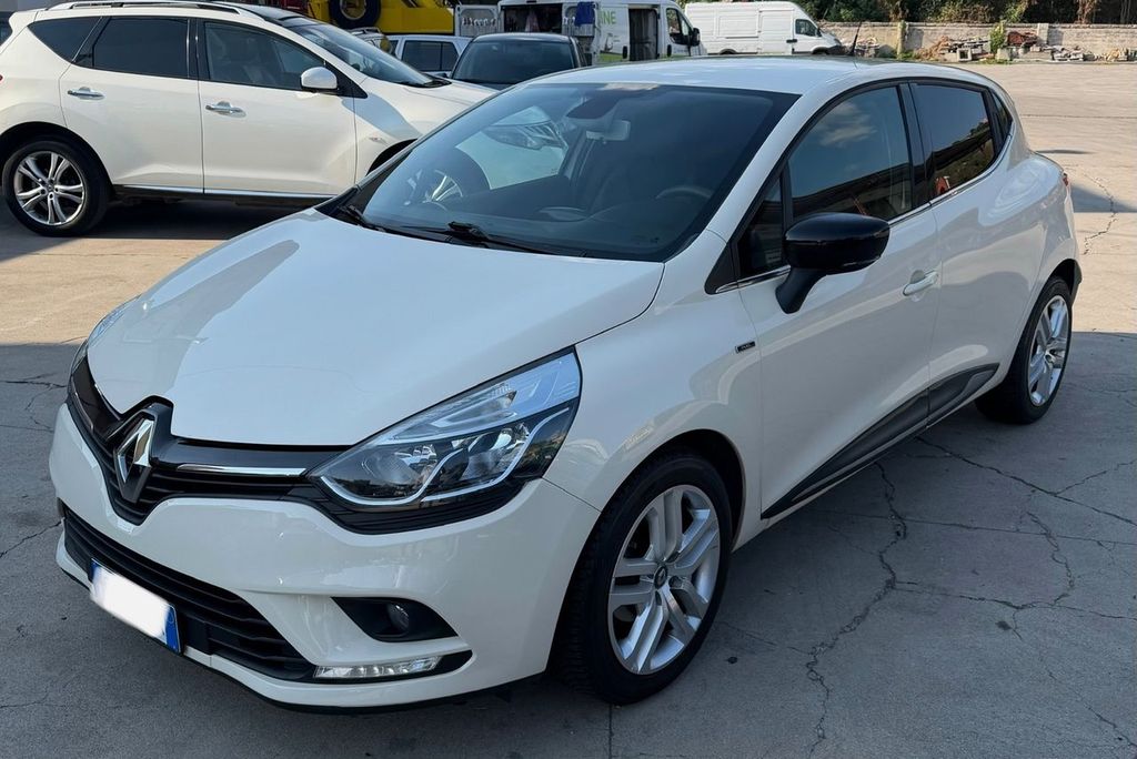 Image of Renault Clio