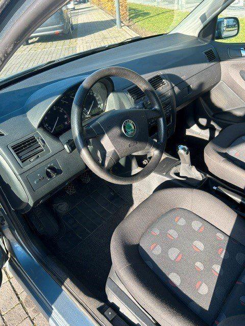 Skoda Fabia 2004 — photo 5