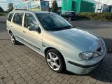 Renault Megane 1.6 Automatik - Renault Megane aus 2000