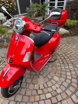 Vespa 300 GTS  - VESPA ROT
