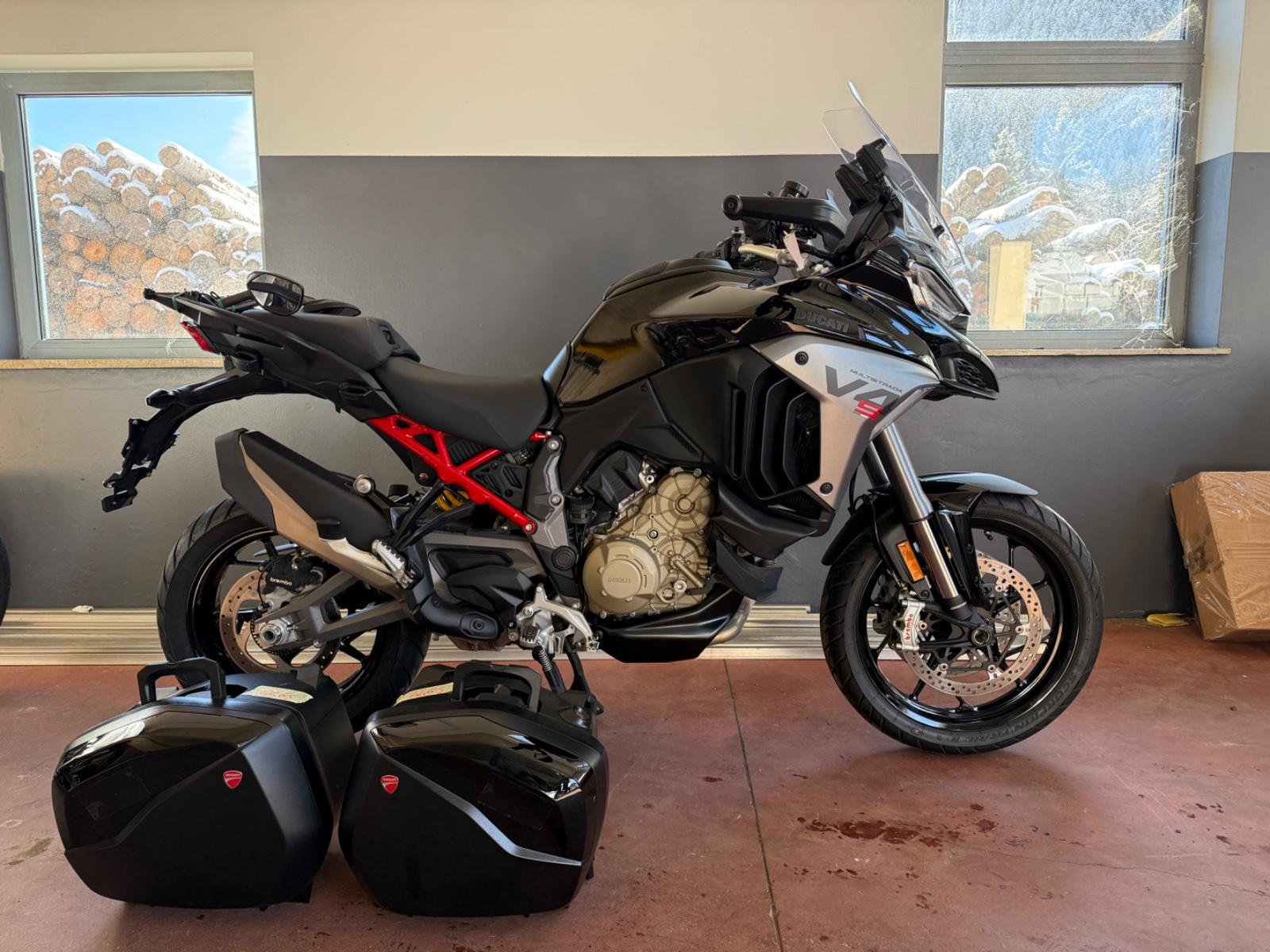 Ducati Multistrada V4S Travel&Radar MY25
