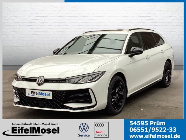 VW Passat 2.0 TDI R-Line DSG BLACK Pano AHK Navi Rü