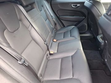 Volvo XC60 - 11