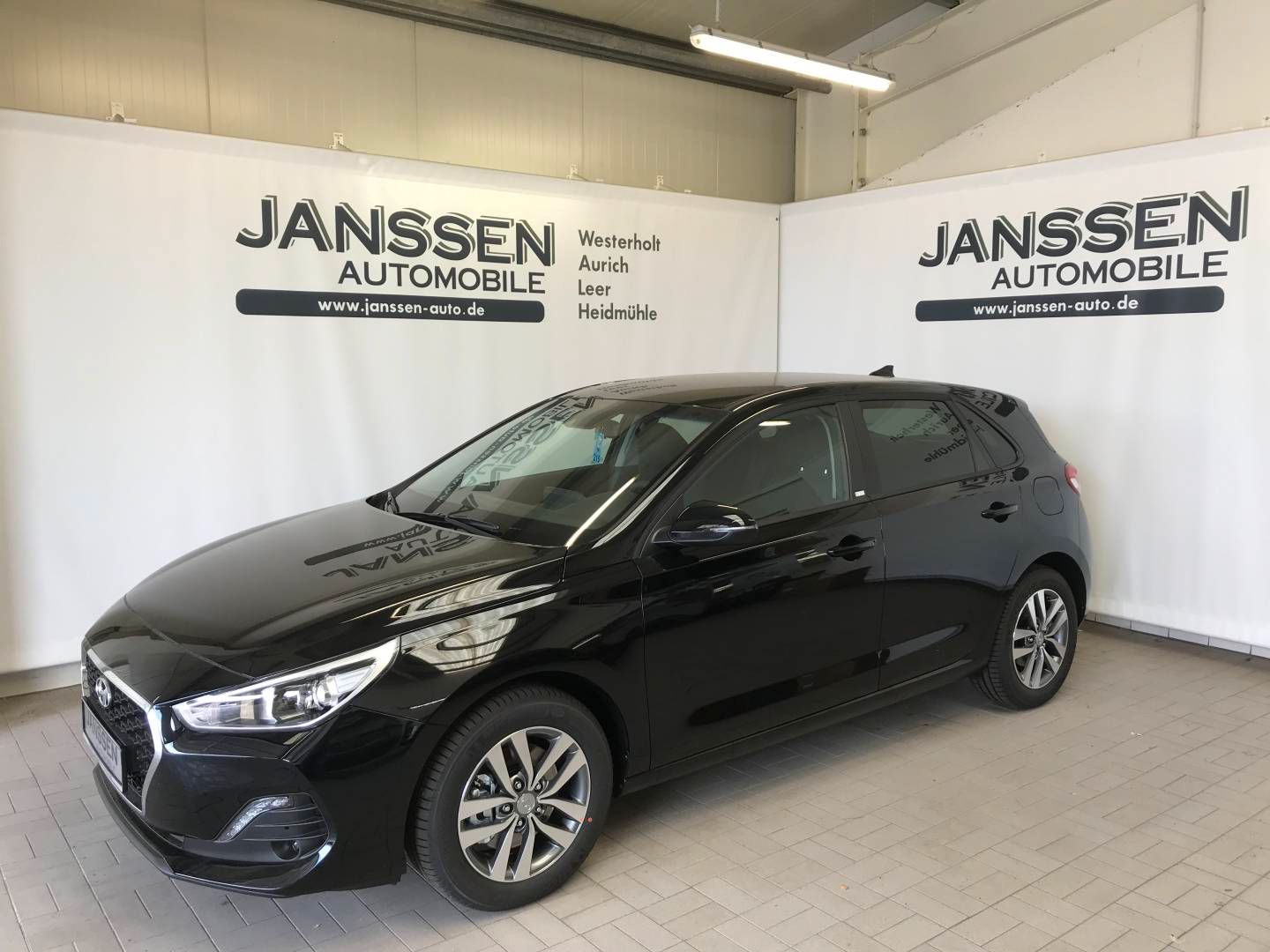 Fahrzeugabbildung Hyundai NEW i30 Sonderedition YES!