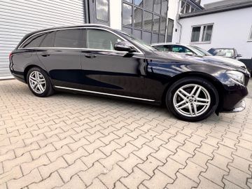 Mercedes E 220 - 7