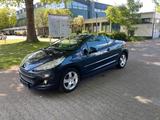 Peugeot Ein sehr schönes Sommer Fahrzeug Peugeot 2... - Peugeot 207 in Bochum