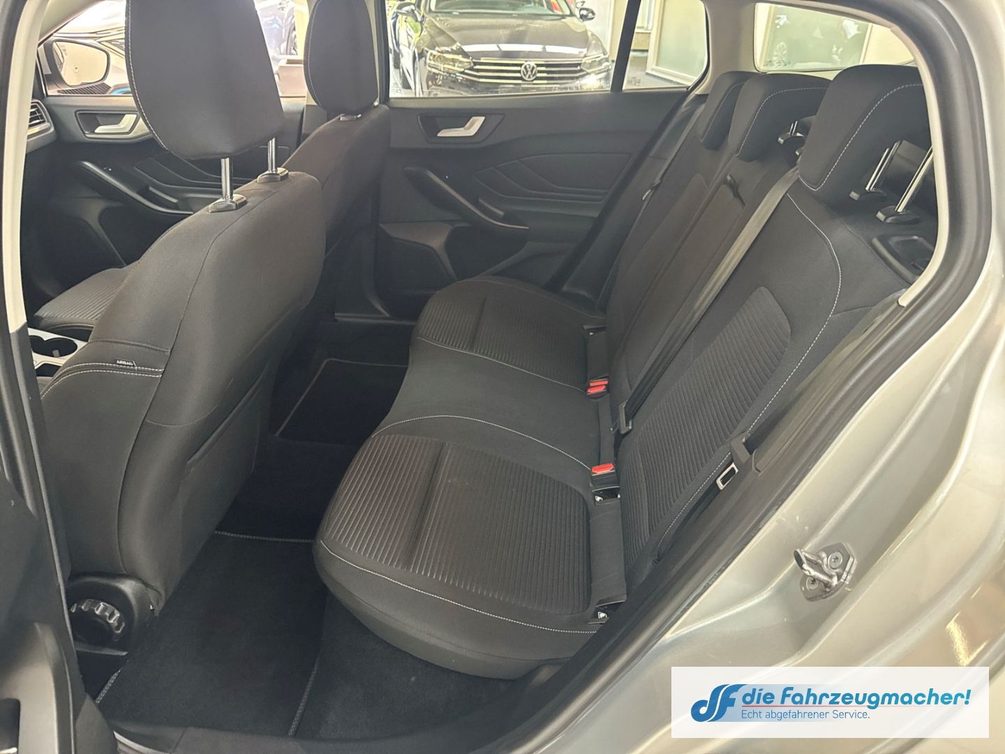 Fahrzeugabbildung Ford Focus Turnier Titanium X Sportpaket AHK-abnehmba