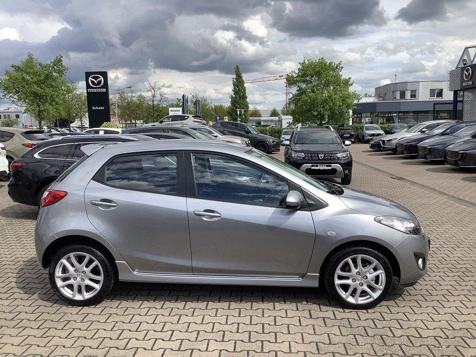 Mazda 2 1.5l MZR 102 PS Sports-Line 5-türig scheckheft