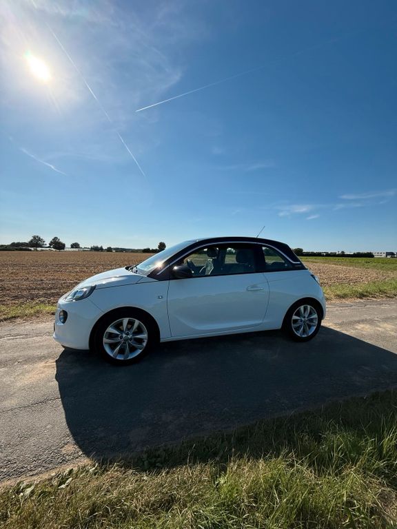 Image of Opel Adam