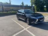 Mitsubishi Outlander 2.2 DI-D Klassik Kollektion+ Autom... - Mitsubishi Outlander Gebrauchtwagen in München