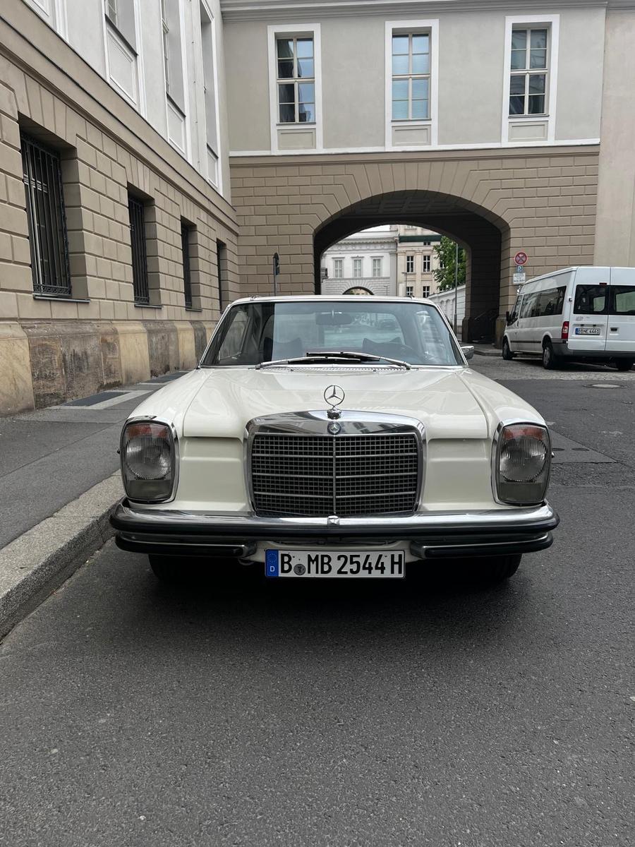 Mercedes-Benz C 250