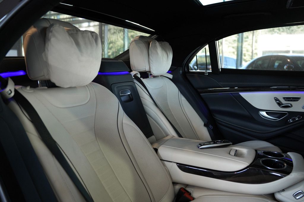 Mercedes Benz S 560