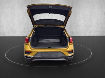 Volkswagen T-Roc 1.0 TSI Active AHK+Navi+SHZ+2xKlima+ACC