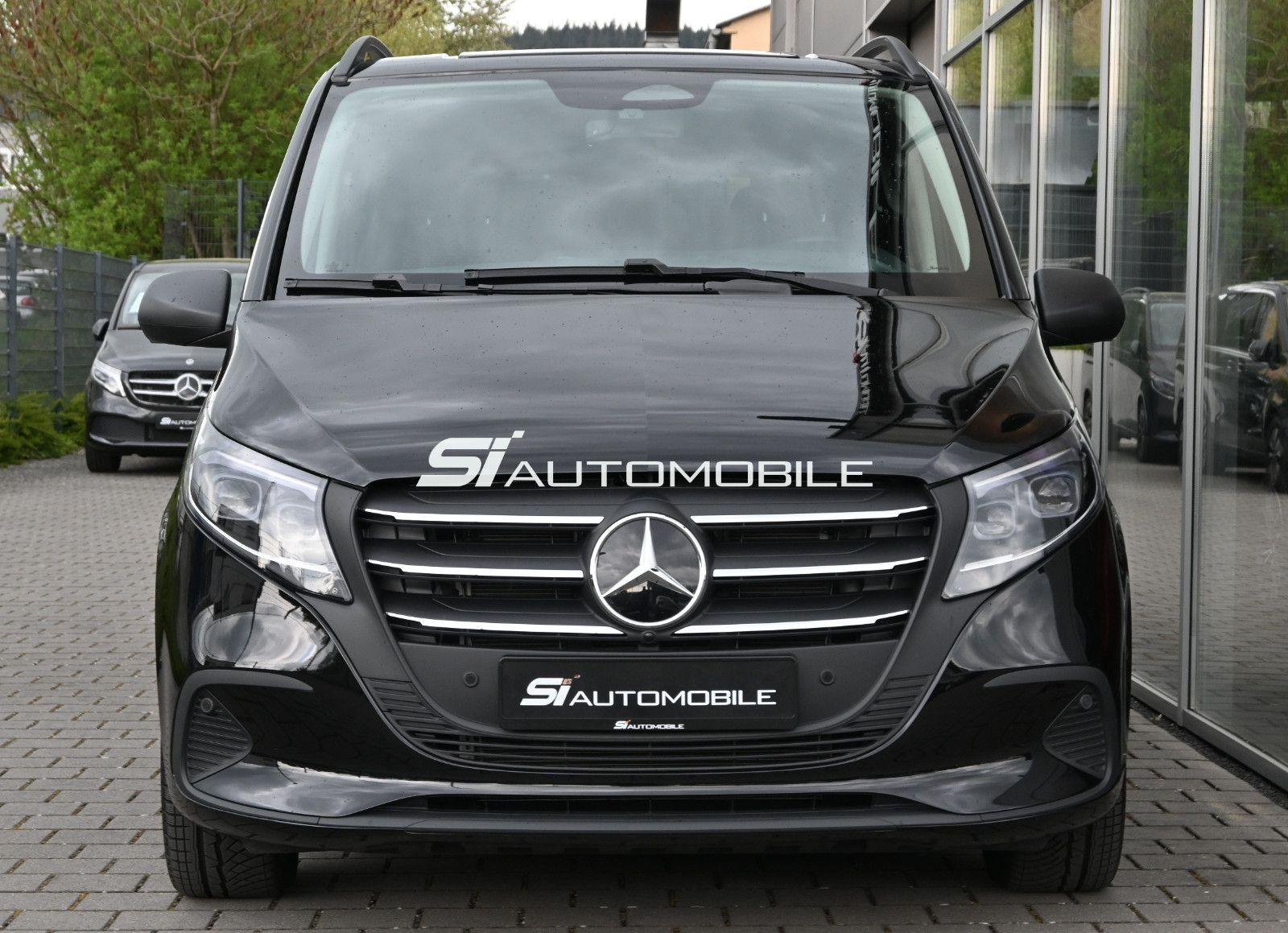 Fahrzeugabbildung Mercedes-Benz Vito 116 CDI PRO Lang Tourer °ACC°AHK°STANDHEIZ°