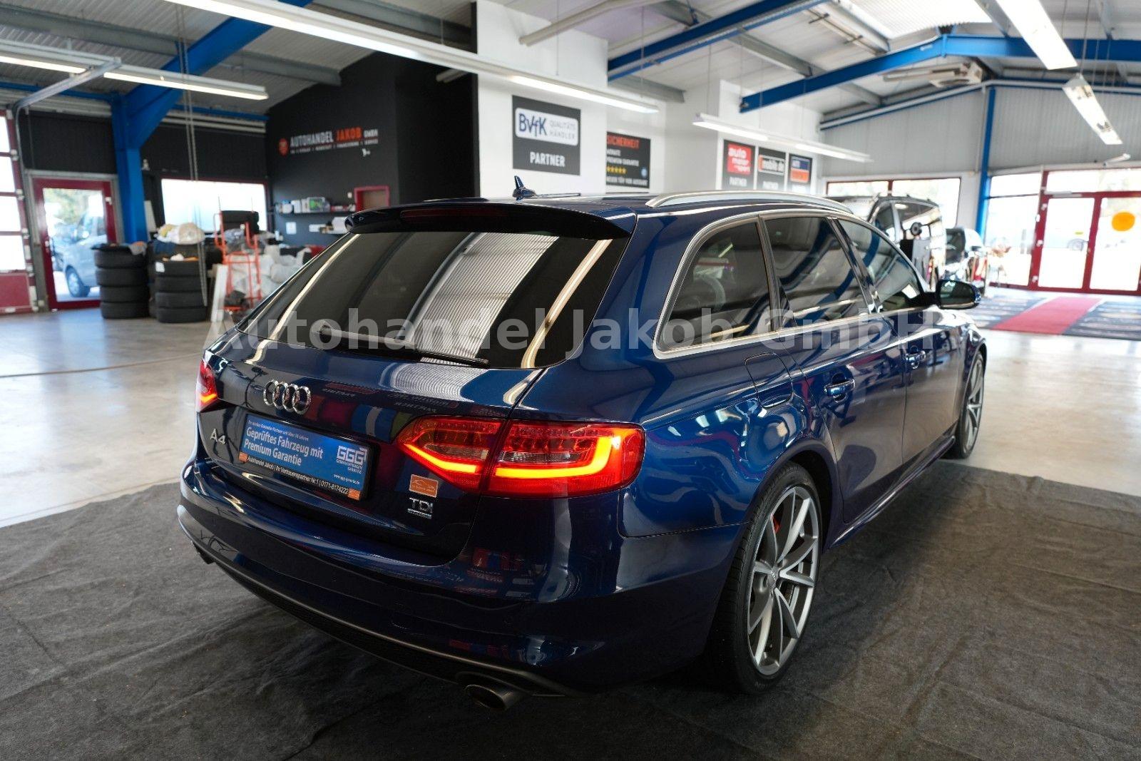 Audi A4 / Quattro / 3x S-LIne / Audi Exclusive / TOP!