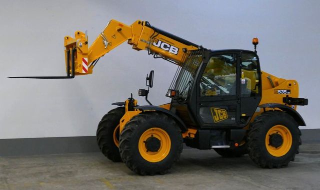 JCB 535 - 95  4x4x4 ** 9.5m / 3.5t. ** Zusatzhydr.