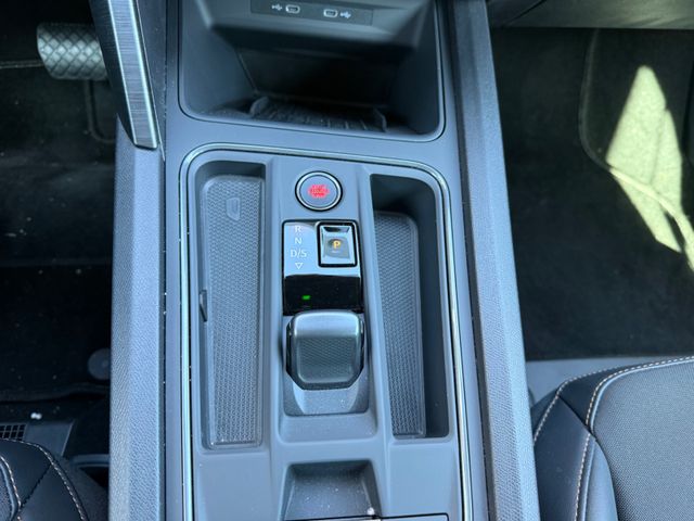 Leon ST 1.5 TSI DSG*Navi/Matrix/AHK/Kamera