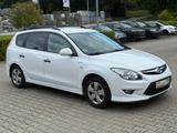 Hyundai i30 CW 1.4 Garantie* Klima* AHK* - Hyundai i30 aus 2011: I30cw