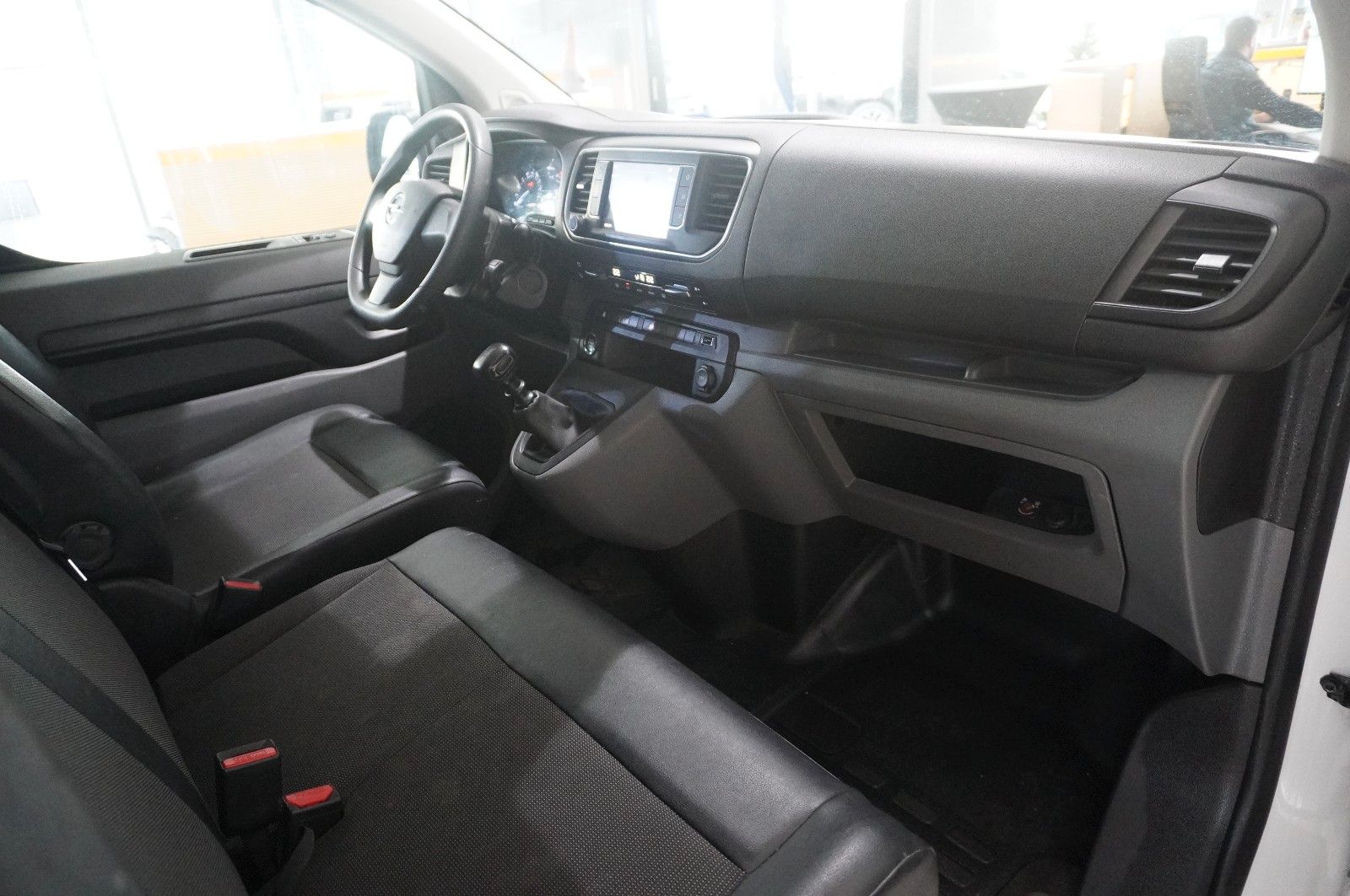 Fahrzeugabbildung Opel Vivaro Kasten M 1.5D EDIT WÜRTH NAVI/KAMERA/TEMP