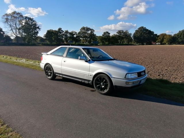 Audi Coupé 2,3. 