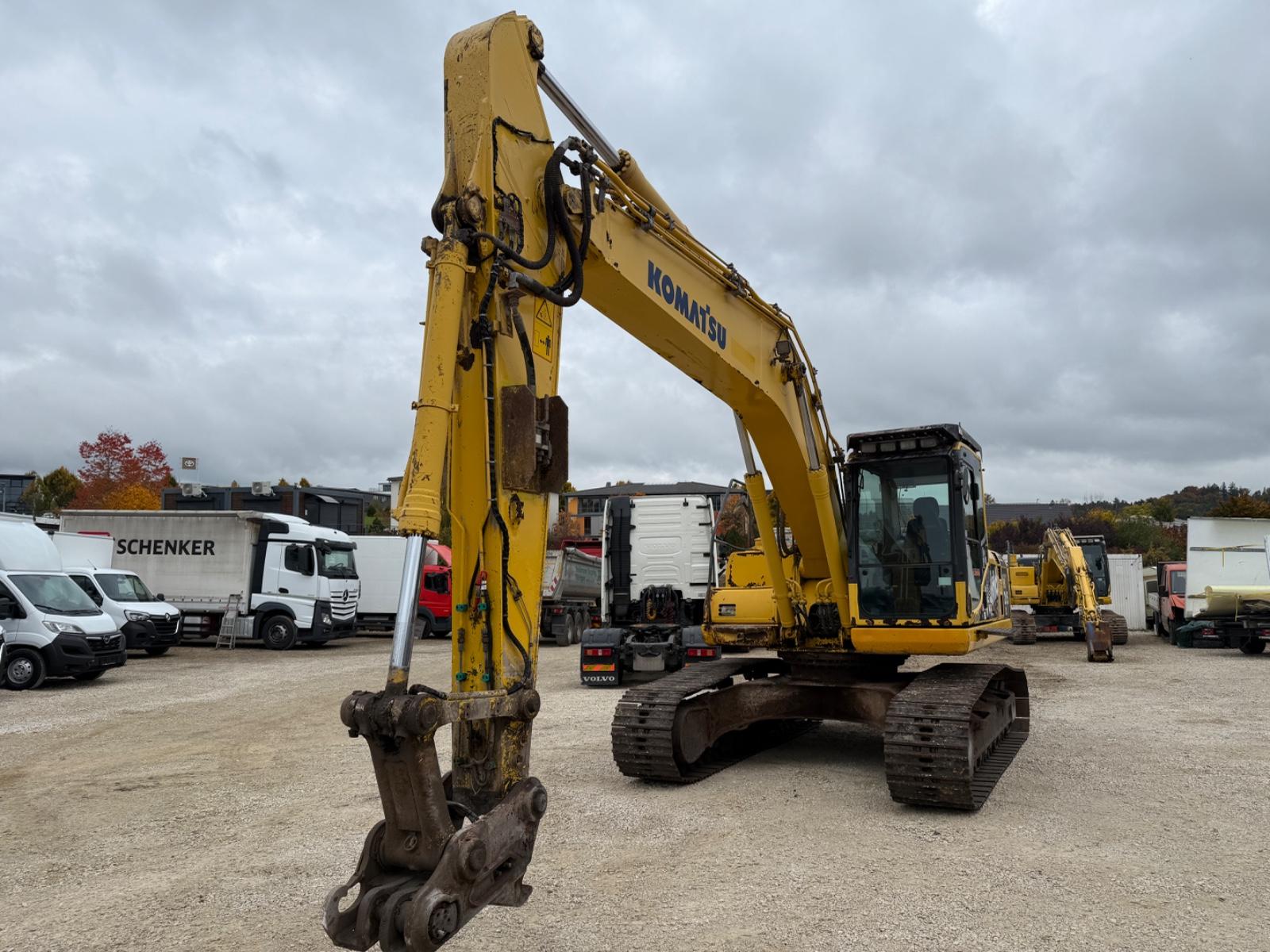 Komatsu HB215LC-1,bj 2013, BS.10t,Einsatzbereit,NUR SW