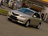 Mazda 3 Lim. 1.6 Sport  TÜV NEU AUTOMATIK GETRIEBE - Mazda 3 aus 2005: Sport