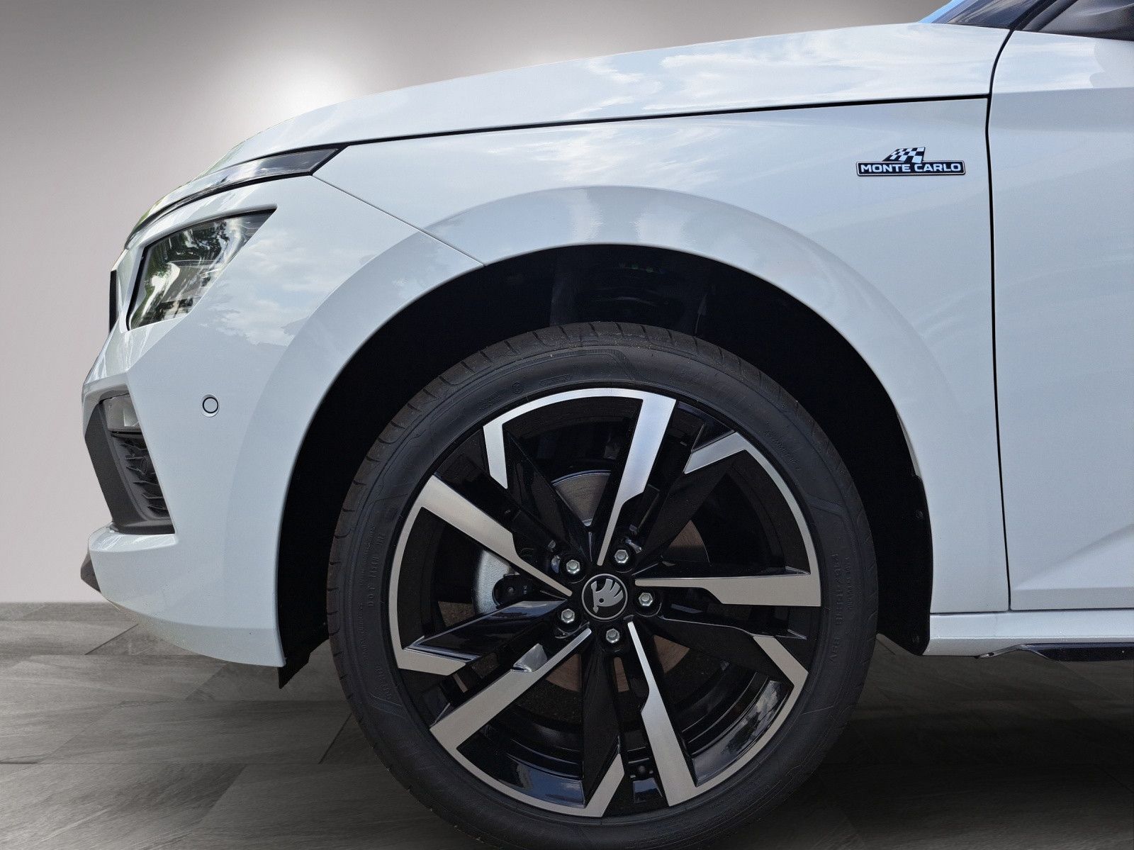 Kamiq Monte Carlo 1.5 TSI DSG AHK Navi Kamera
