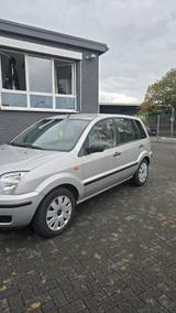 Ford Fusion 1.6 16V Elegance Elegance - Ford Fusion Elegance mit Benzin-Antrieb