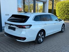 VW Passat Variant Elegance/ IQ DRIVE/ Apple CarPlay