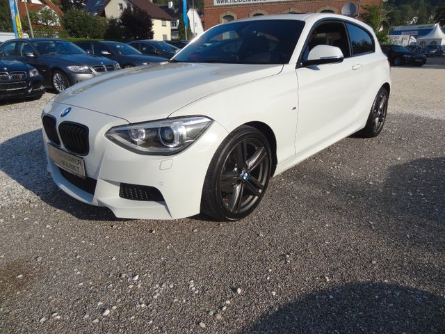 Fahrzeugabbildung BMW 116d/M-Sport Paket/Bi-Xenon/PDC/Navi/SitzH/GSD/