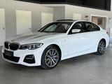 BMW 330 e M Sport Laser/HUD/Pano/Kam/SHZ/Memory - BMW 330 mit Hybrid-Antrieb: Automatik