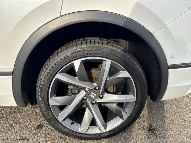 Tarraco FR 1.5 TSI *NAVI+DCC+PANO+STDHZG+7-Sitze