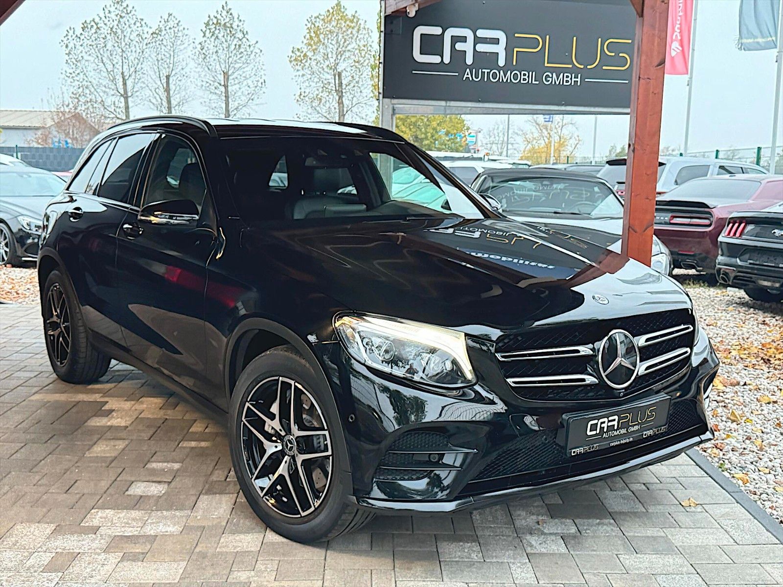 Fahrzeugabbildung Mercedes-Benz GLC 250d 4Matic AMG Night Paket *ACC*360*LED*AHK