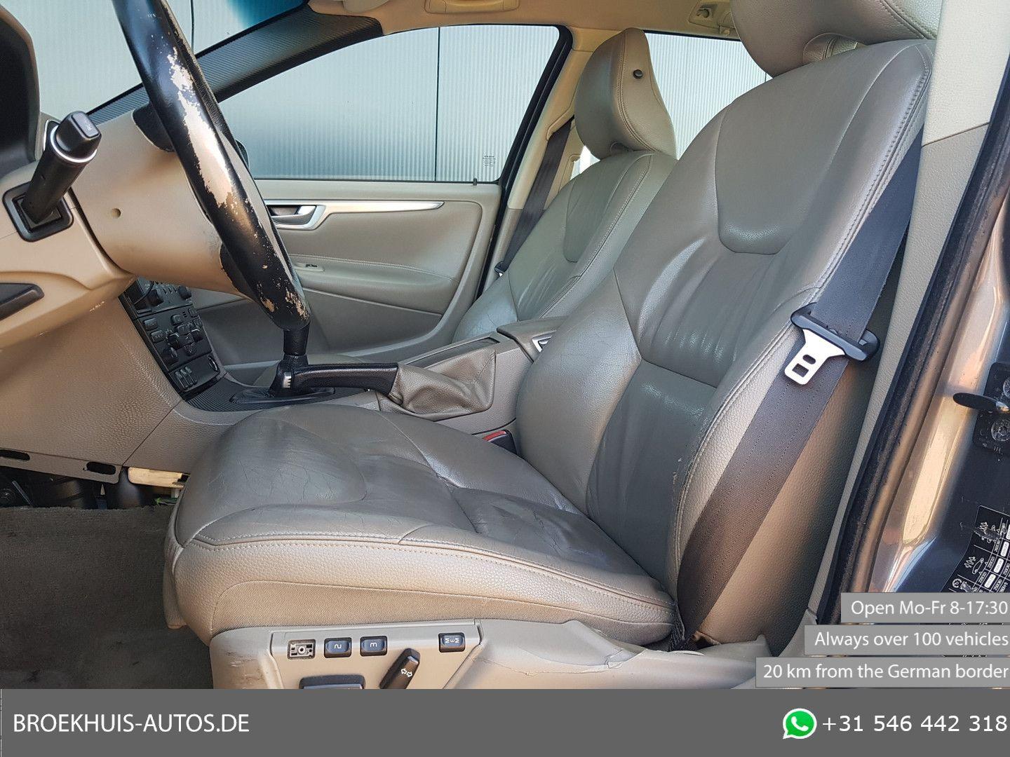 Volvo V70 2006 — photo 12